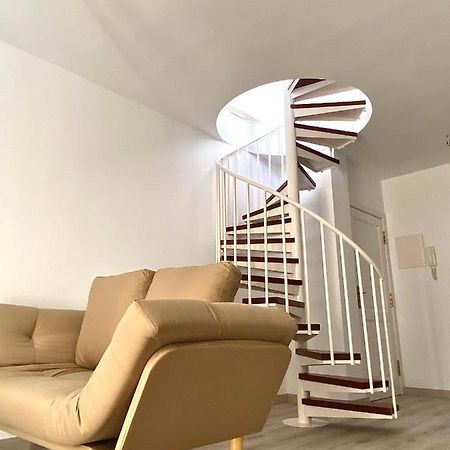 Appartement Spiral Stairs Duplex à Figueras Extérieur photo